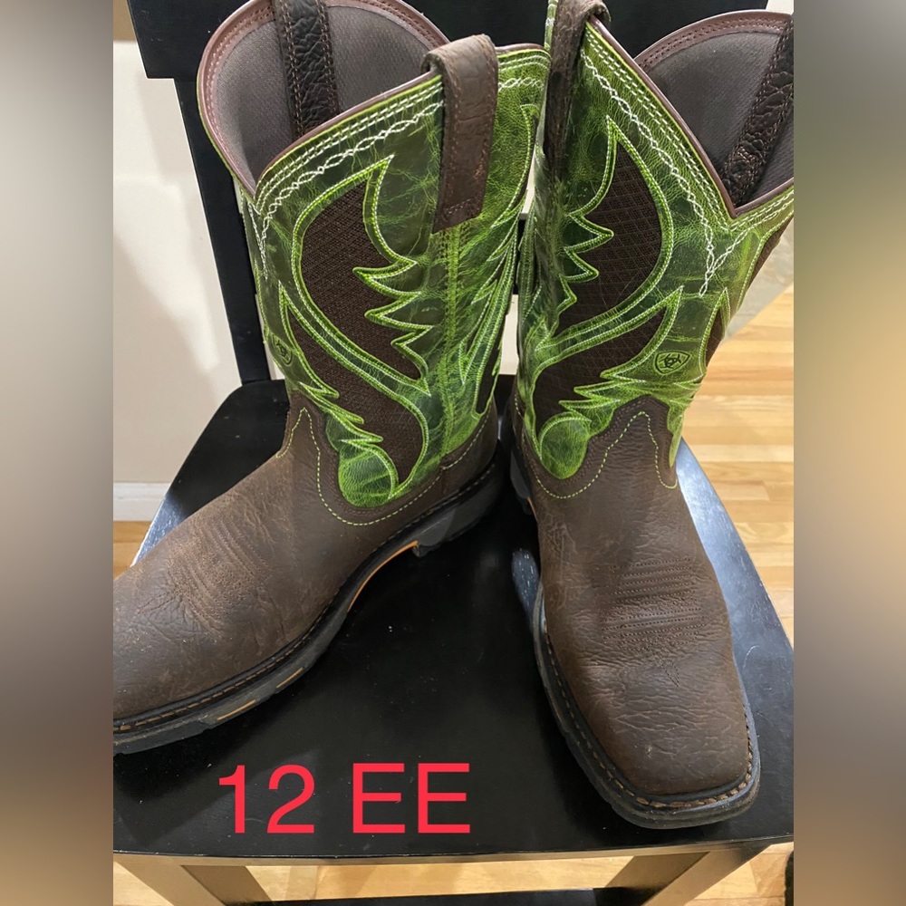 Ariat Men’s slip on boots